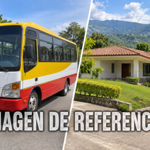 Imagen de referencia de microbús amarillo, rojo y blanco y vivienda en Ruitoque. Código80864.